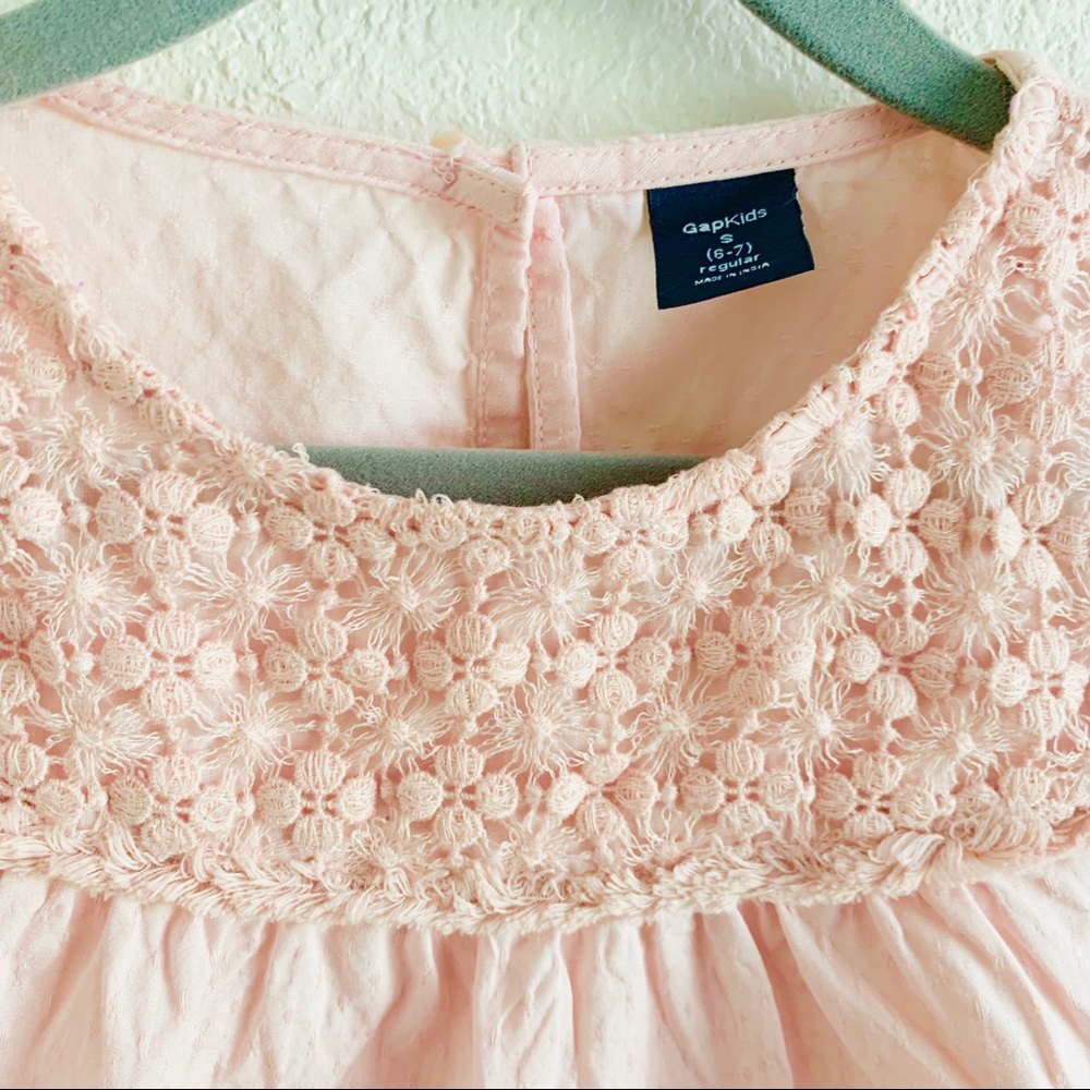 GAP - Pink cotton and lace blouse. - Picture 5 of 6